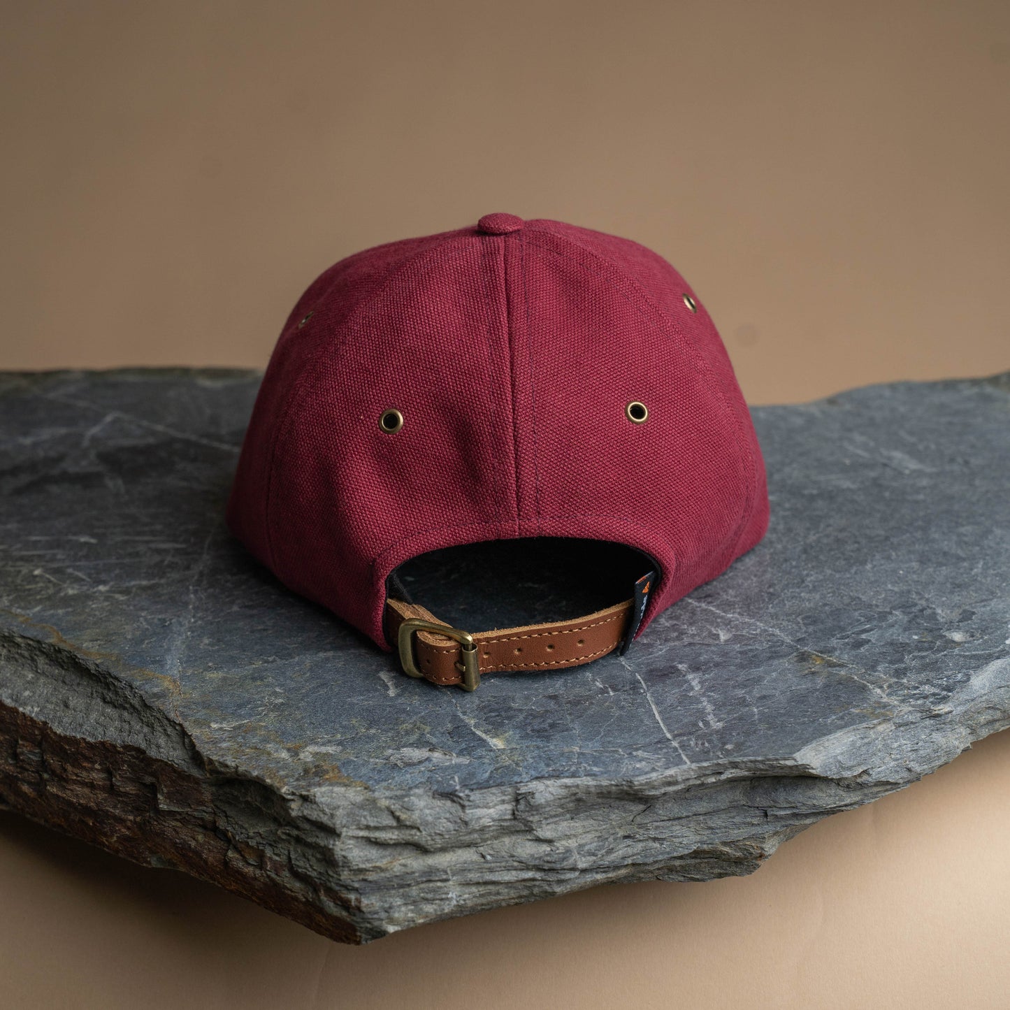 Fujikinbai Embroidered Cap - Burgundy