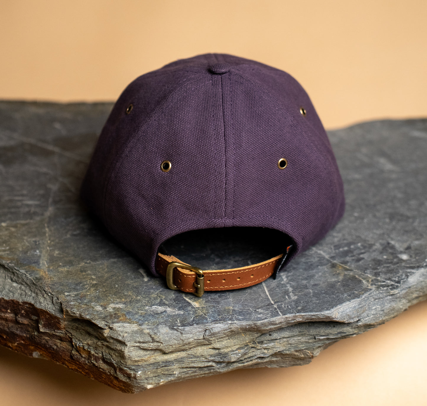 Fujikinbai Embroidered Cap - Plum