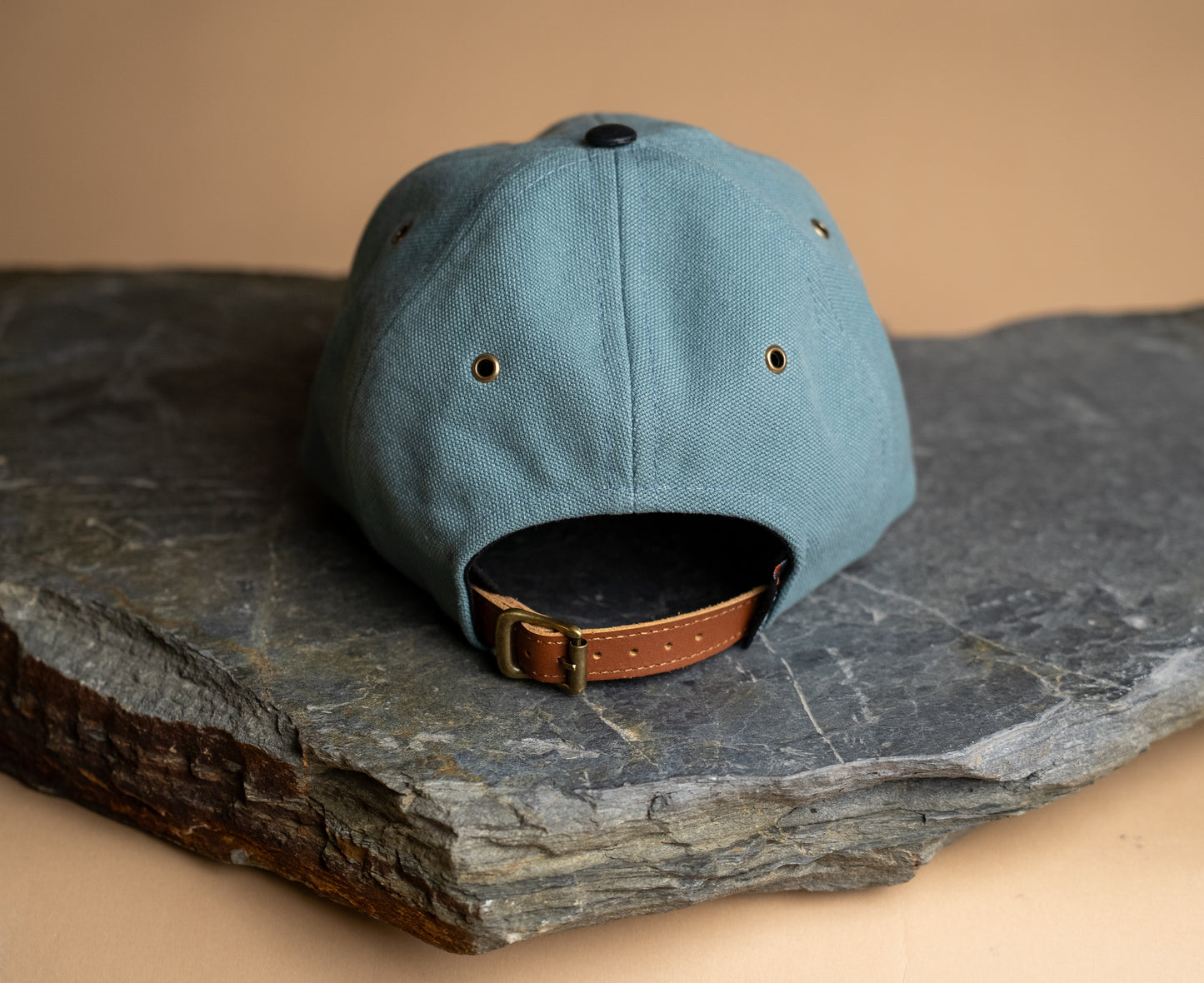 Fujikinbai Embroidered Leather Cap - Pacific